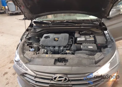 2019 Hyundai Elantra Sel z USA, uszkodzony, nr VIN 5NPD84LF9KH479087